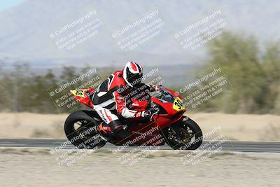 media/Dec-01-2025-Moto Forza (Mon) [[2daa91e15f]]/2-Intermediate Group/Session 3 (Turn 7 Inside Pans)/